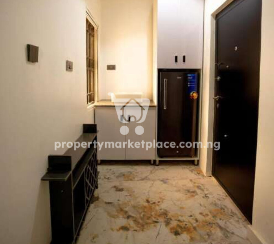 6 bedroom detached duplex & Bq with swimming pool