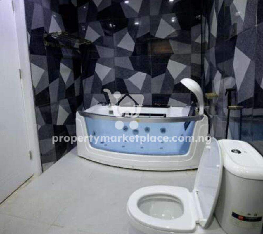 6 bedroom detached duplex & Bq with swimming pool