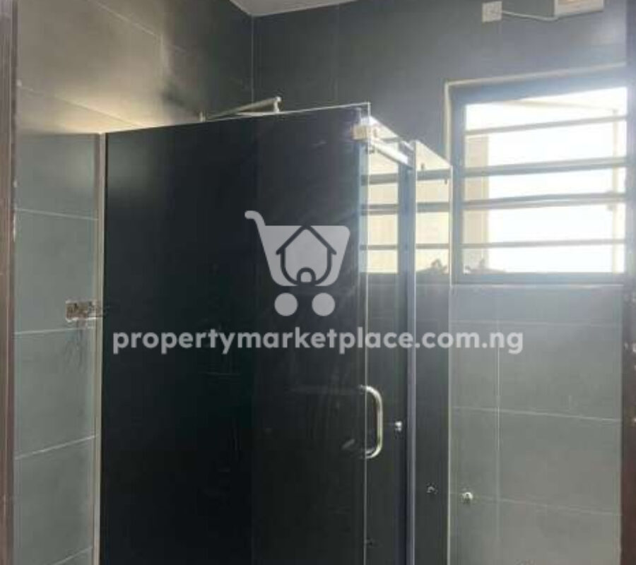 5 bedroom detached duplex with Bq and swimming pool