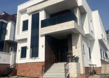 5 bedroom detached duplex with Bq and swimming pool