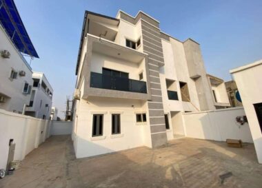 Furnished 6 bedroom semi detached duplex with Bq
