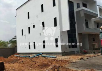 6 bedroom detached duplex & Bq with smart home features