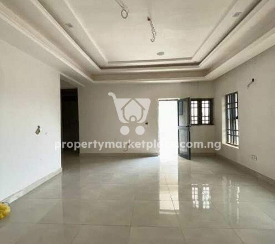 4 bedroom terrace duplex with Bq