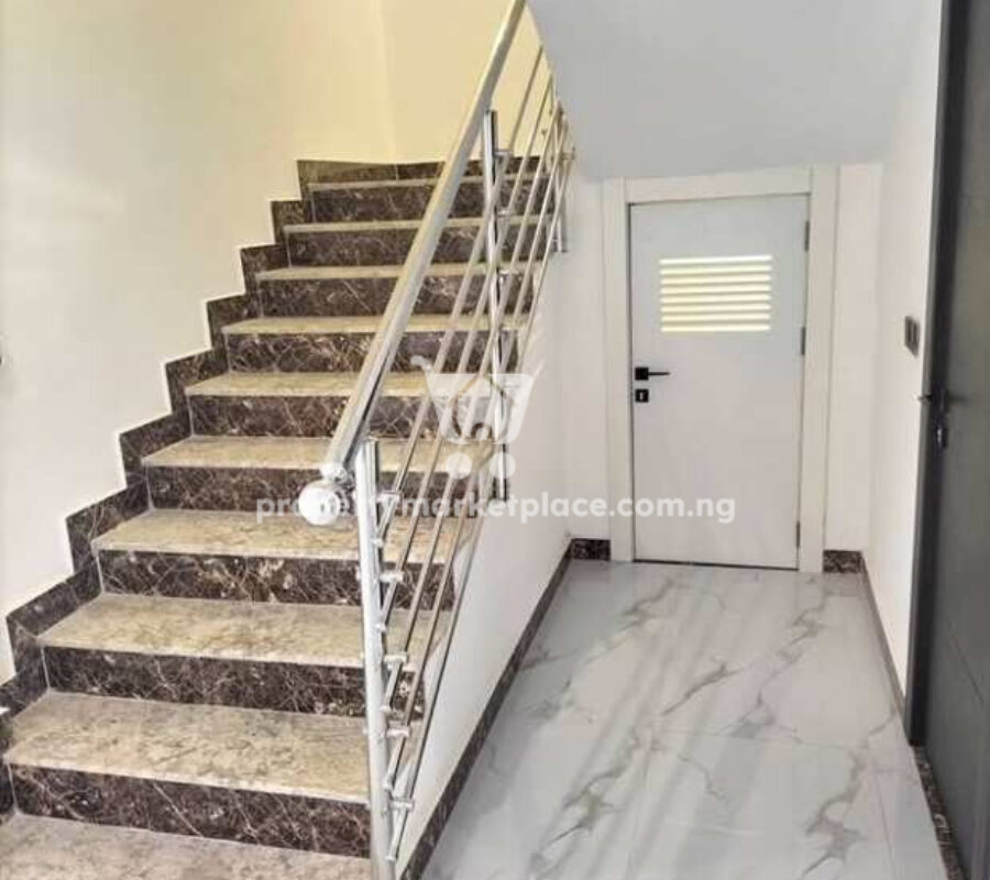 5 bedroom terrace duplex with Bq
