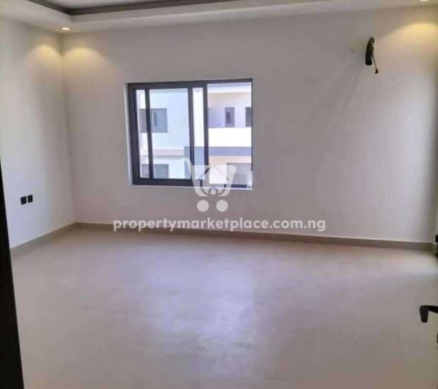 5 bedroom terrace duplex with Bq