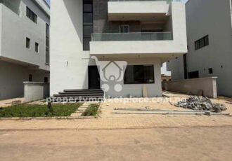 Smart 5 bedroom detached duplex with Bq in an estate