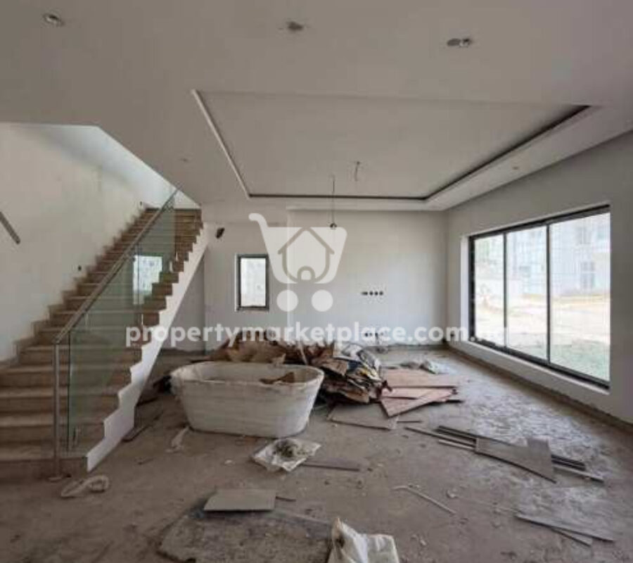 Smart 5 bedroom detached duplex with Bq in an estate