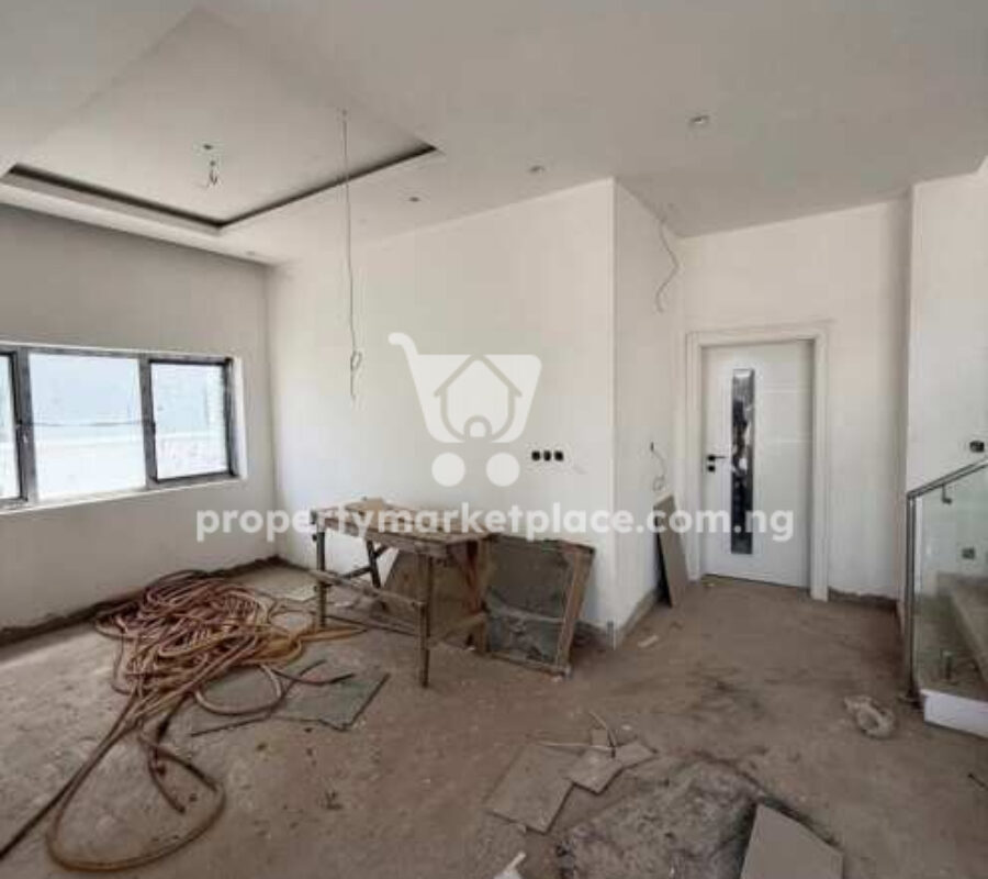 Smart 5 bedroom detached duplex with Bq in an estate