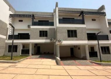 4 bedroom detached duplex and Bq with general swimming pool