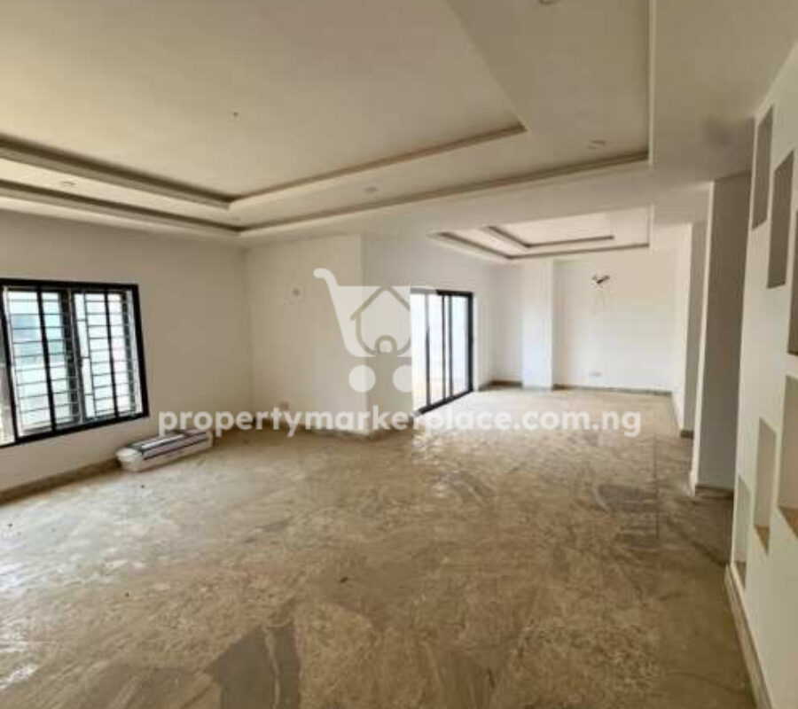 4 bedroom detached duplex and Bq with general swimming pool