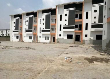4 bedroom terrace duplex & Bq with smart home features