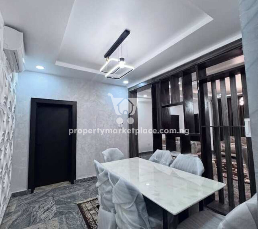 Superbly furnished 3 bedroom flat with Bq