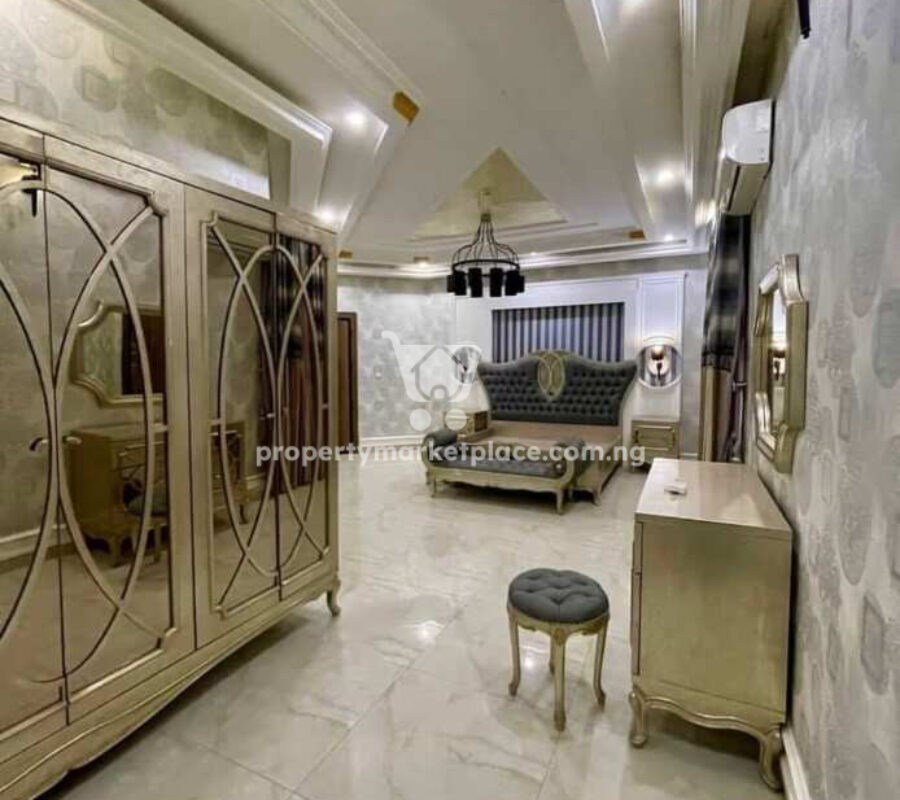 Furnished 5 bedroom detached duplex with 2 rooms Bq