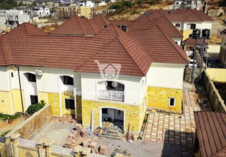 5 bedroom semi-detached duplex with swimming pool
