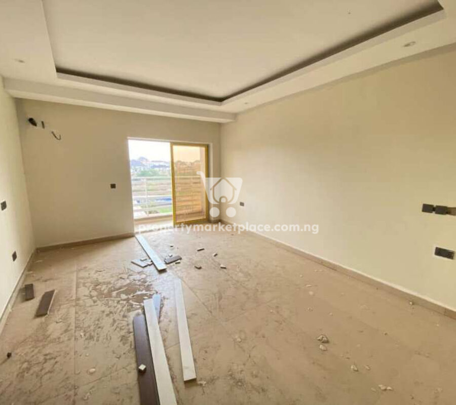4 bedroom terrace duplex with Bq