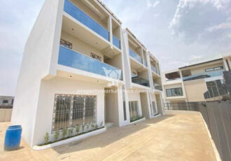 4 bedroom terrace duplex with Bq