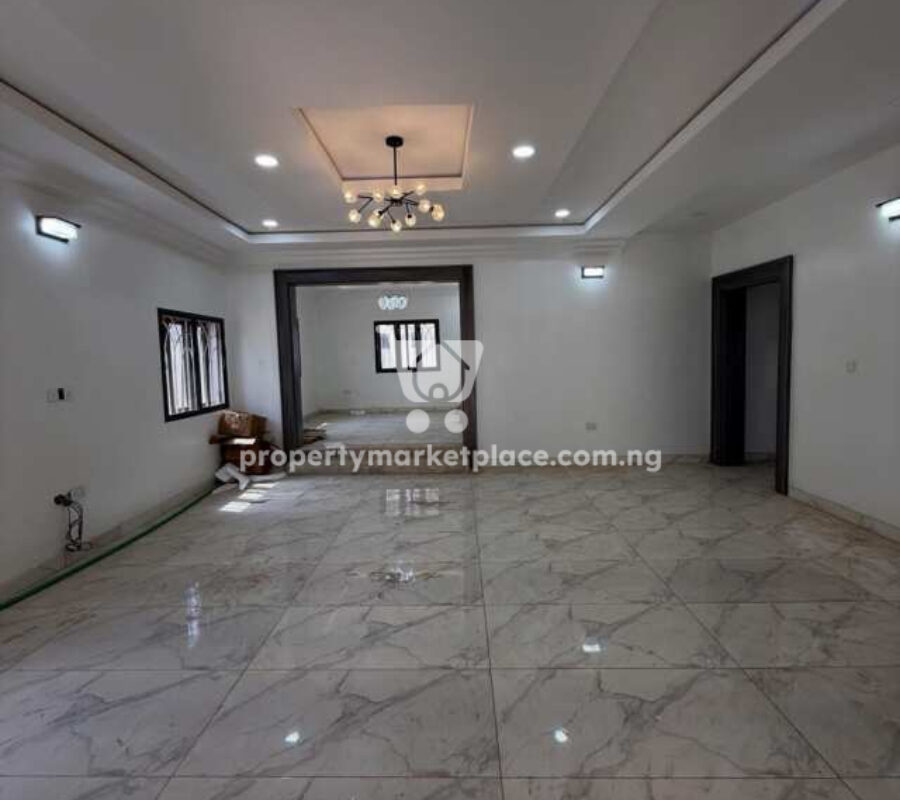 Nicely finished 4 bedroom detached duplex with Bq