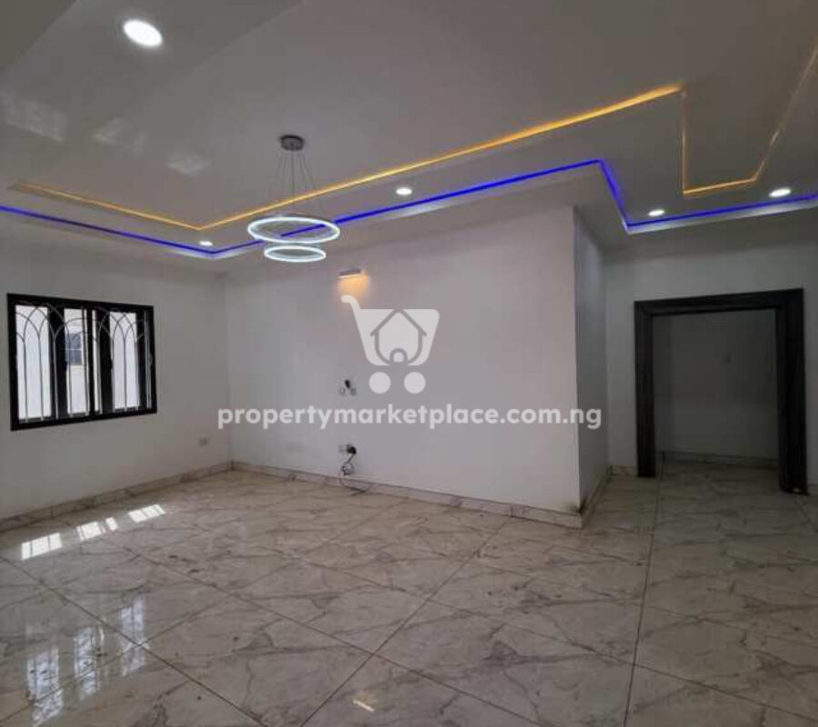 Nicely finished 4 bedroom detached duplex with Bq