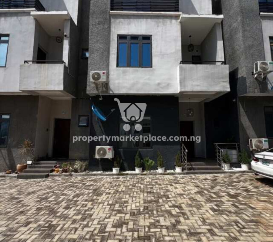 Superbly furnished 4 bedroom terrace duplex with Bq