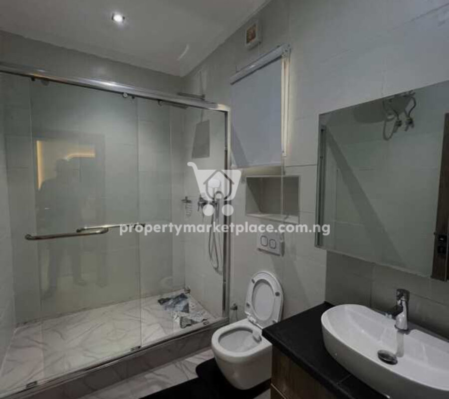 Superbly furnished 4 bedroom terrace duplex with Bq