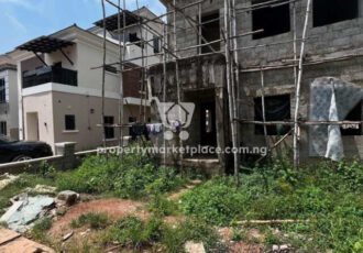 4 bedroom semi detached duplex with Bq (carcass)