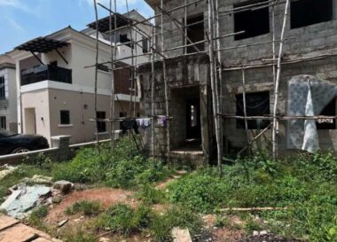 4 bedroom semi detached duplex with Bq (carcass)