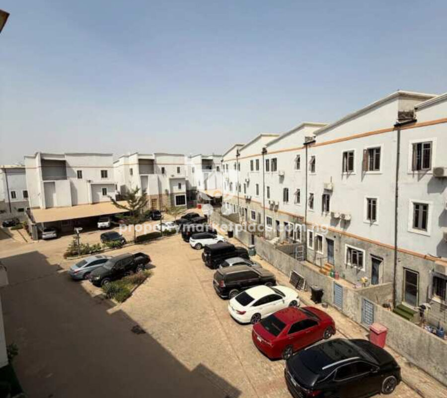 3 bedroom terrace duplex with Bq