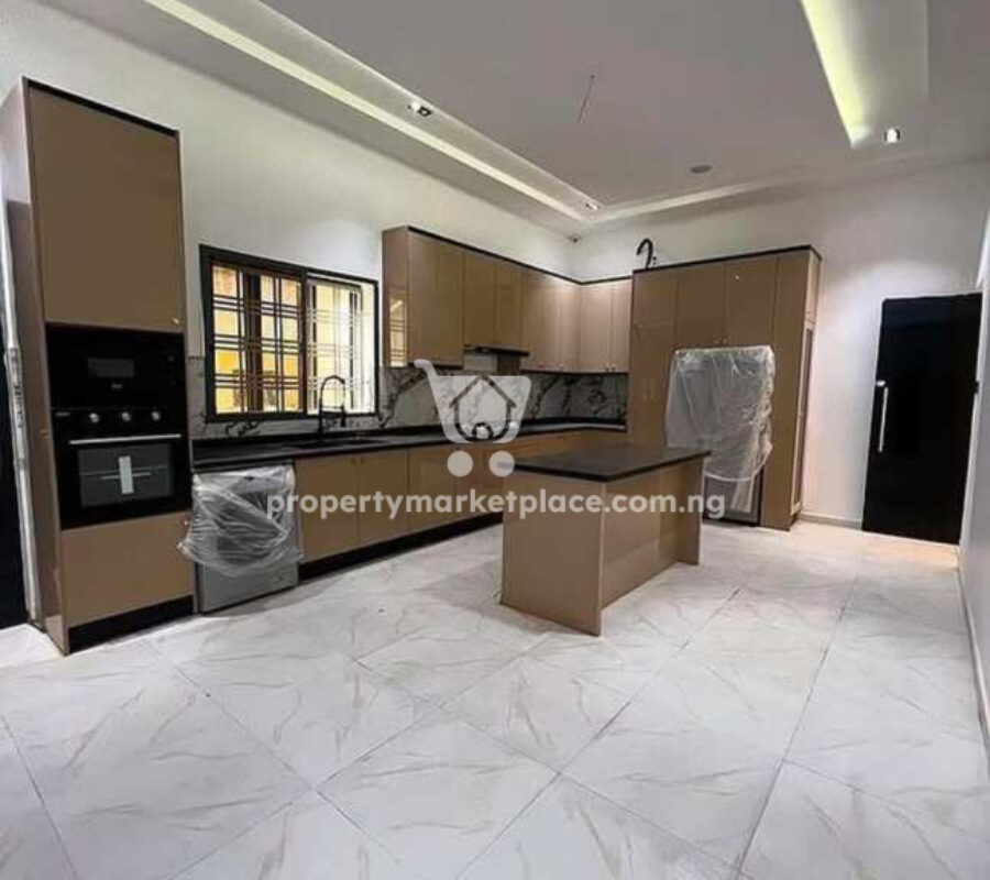 4 bedroom terrace duplex & Bq with a private compound