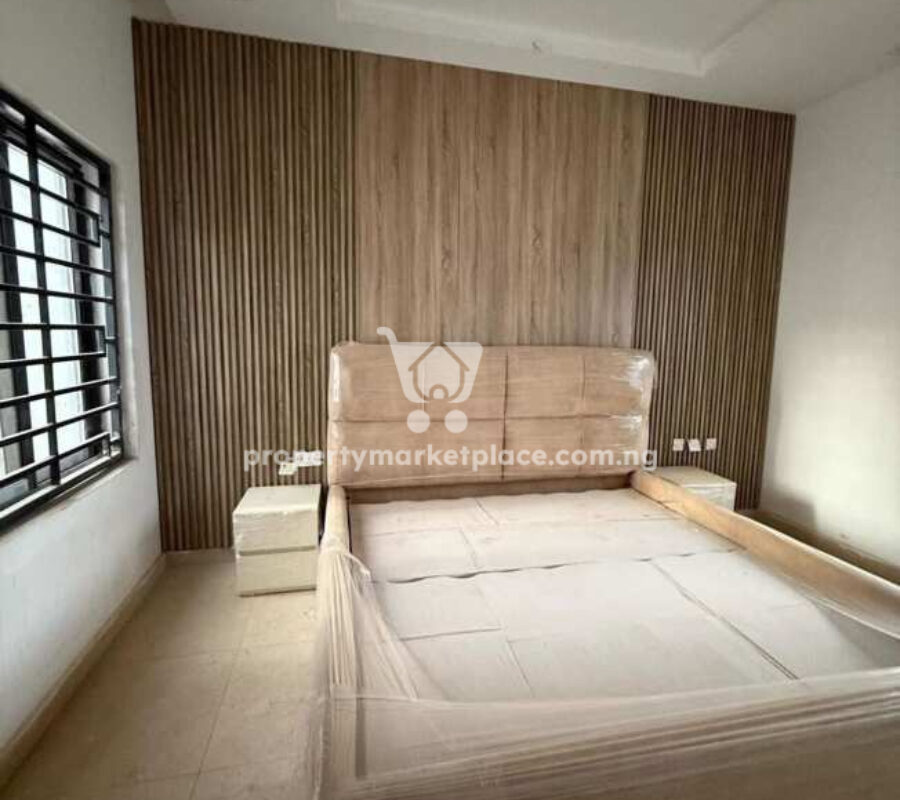 Exquisite 4 bedroom terrace duplex with Bq