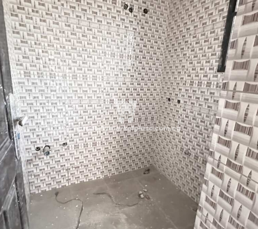 Newly built 2 units of 4 bedroom semi-detached duplex