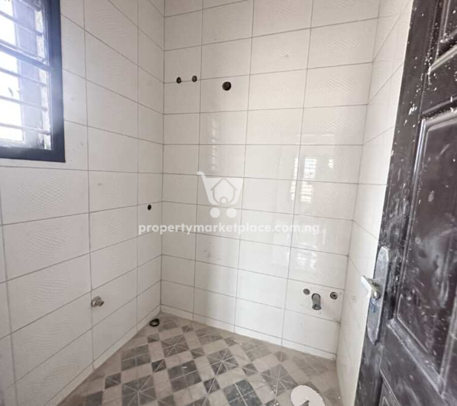 Newly built 2 units of 4 bedroom semi-detached duplex