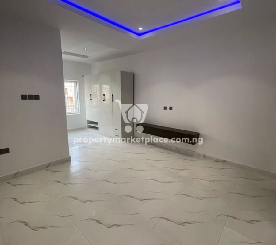 4 bedroom semi-detached duplex & Bq with a private compound