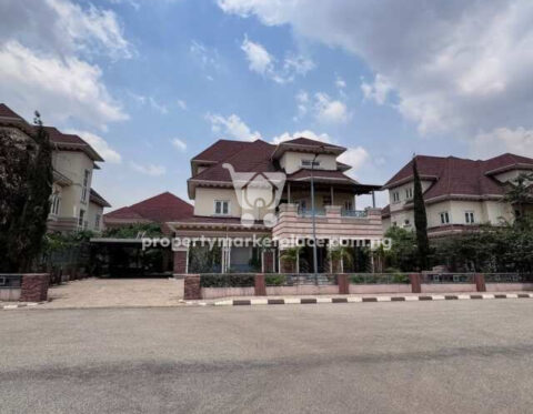 5 bedroom detached duplex with 3 living rooms & 2 rooms Bq
