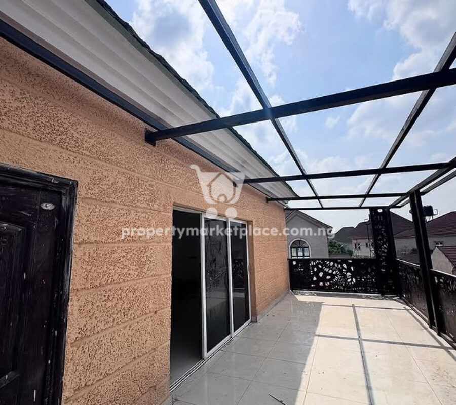 4 bedroom detached duplex with open rooftop in an estate