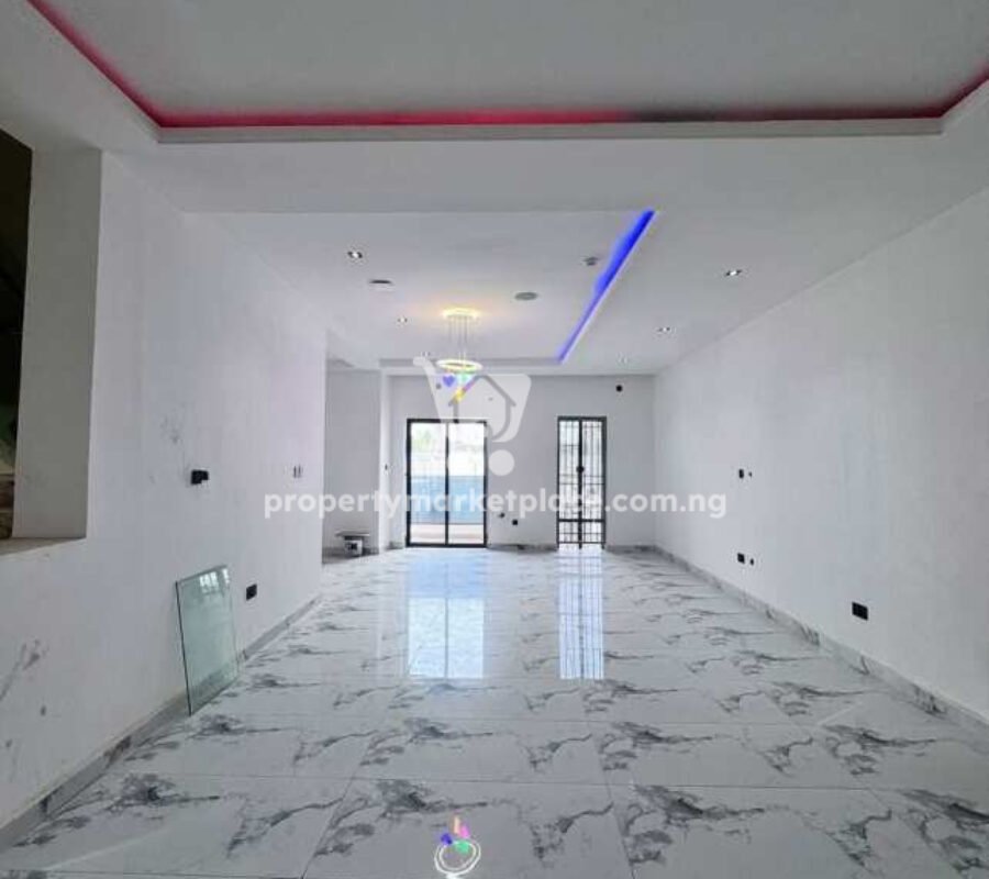 Automated 5 bedroom semi-detached duplex with Bq