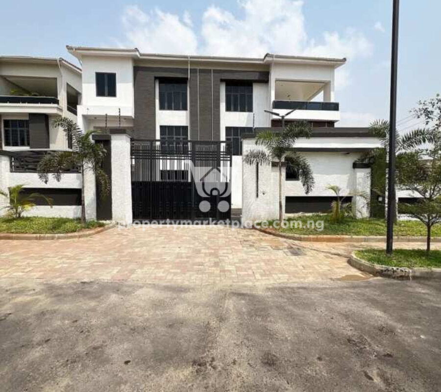 Automated & furnished 6 bedroom detached duplex with Bq