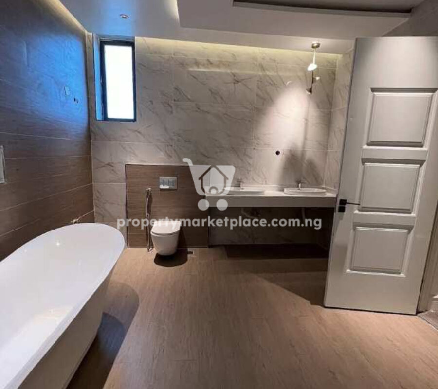 Automated & furnished 6 bedroom detached duplex with Bq