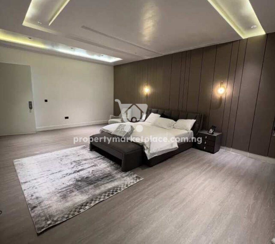 Automated & furnished 6 bedroom detached duplex with Bq