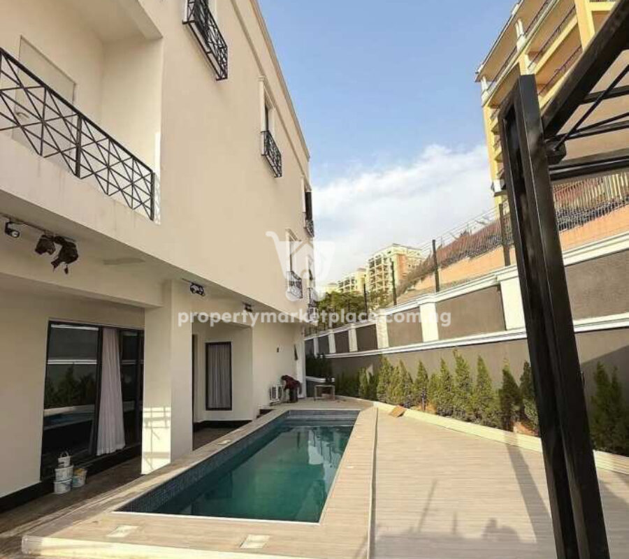 Superb 7 bedroom detached duplex with swimming pool