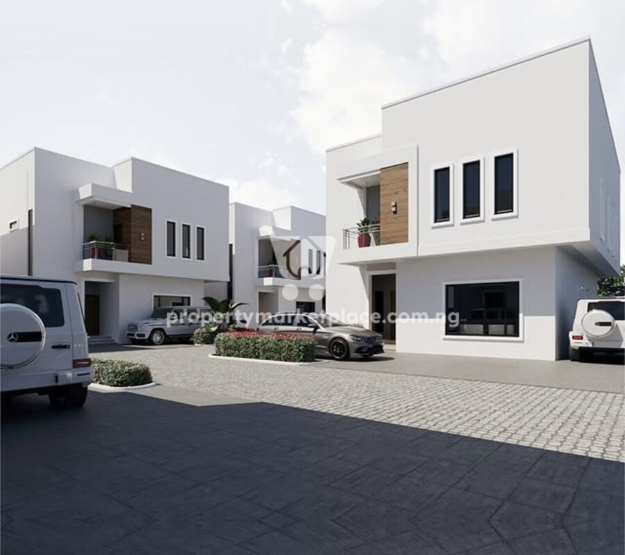 Spacious & solidly built 4 bedroom detached duplex
