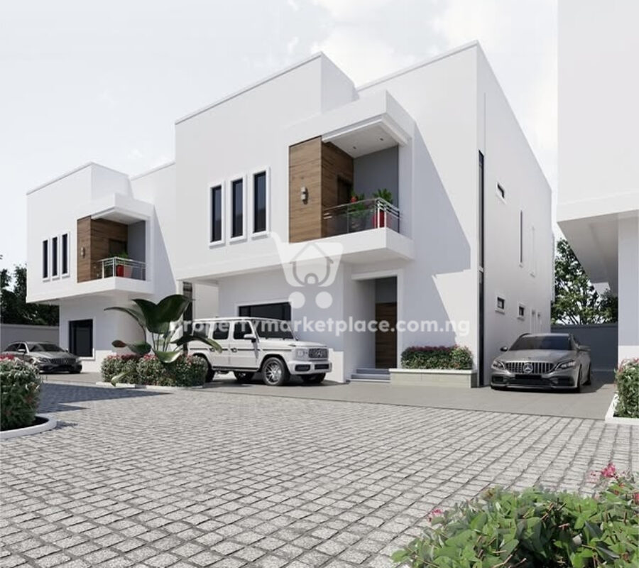 Spacious & solidly built 4 bedroom detached duplex