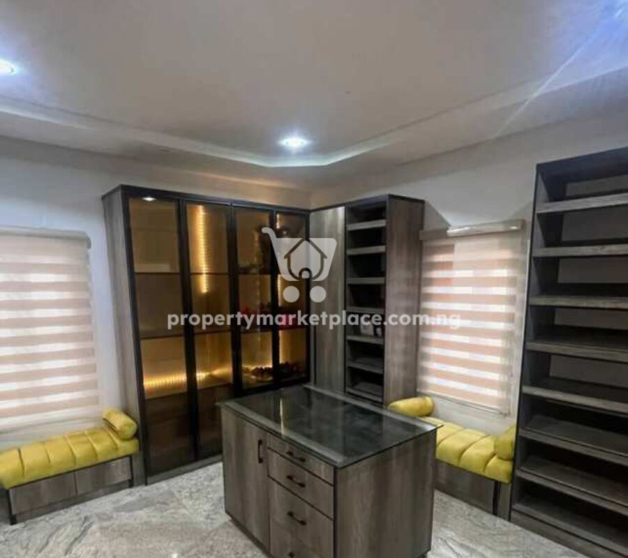 Furnished 4 bedroom detached duplex with Bq