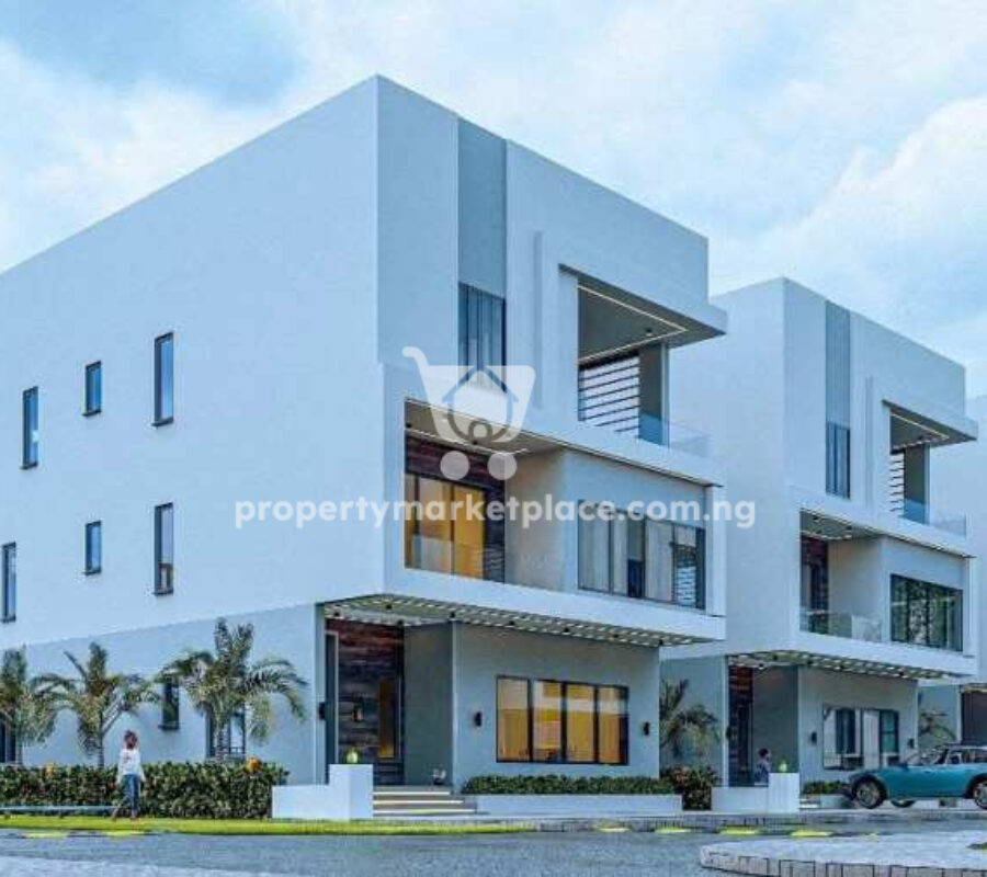 5 bedroom detached duplex with a room boy’s quarters