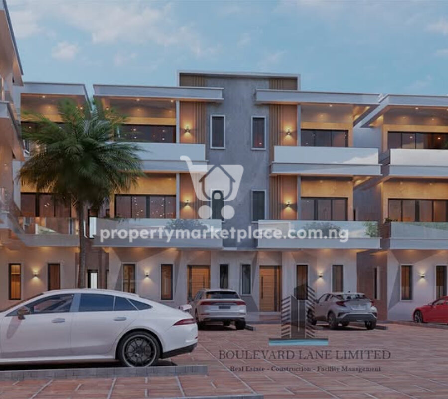 Spacious 4 bedroom terrace duplex with a room Bq