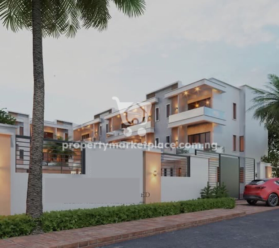 Spacious 4 bedroom terrace duplex with a room Bq