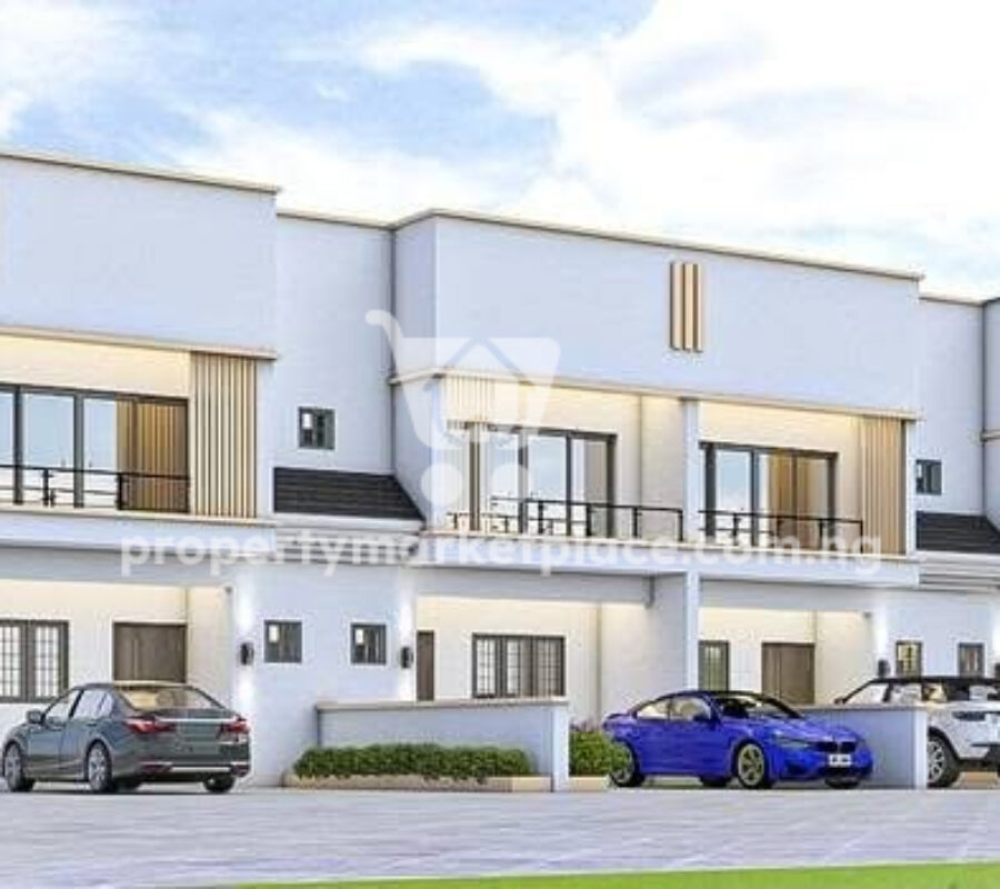 Spacious 4 bedroom terrace duplex on a single floor