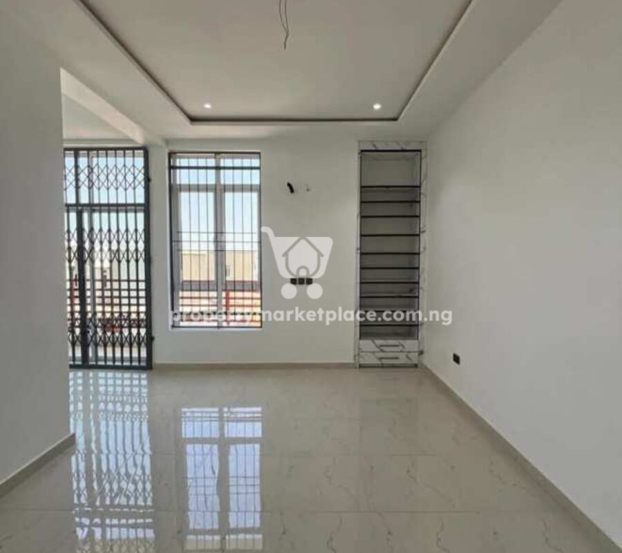 4 bedroom terrace duplex with a room boy’s quarters