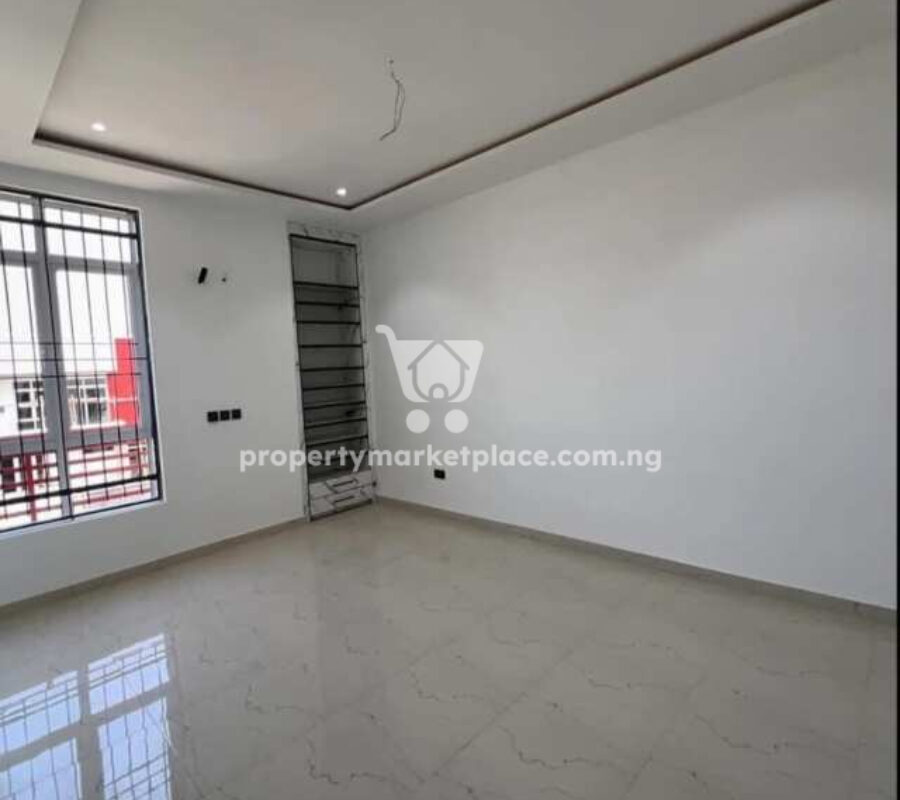 4 bedroom terrace duplex with a room boy’s quarters