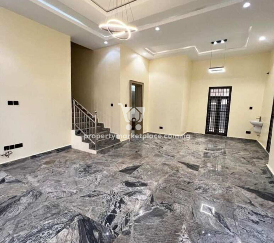 5 bedroom detached duplex & Bq with open rooftop
