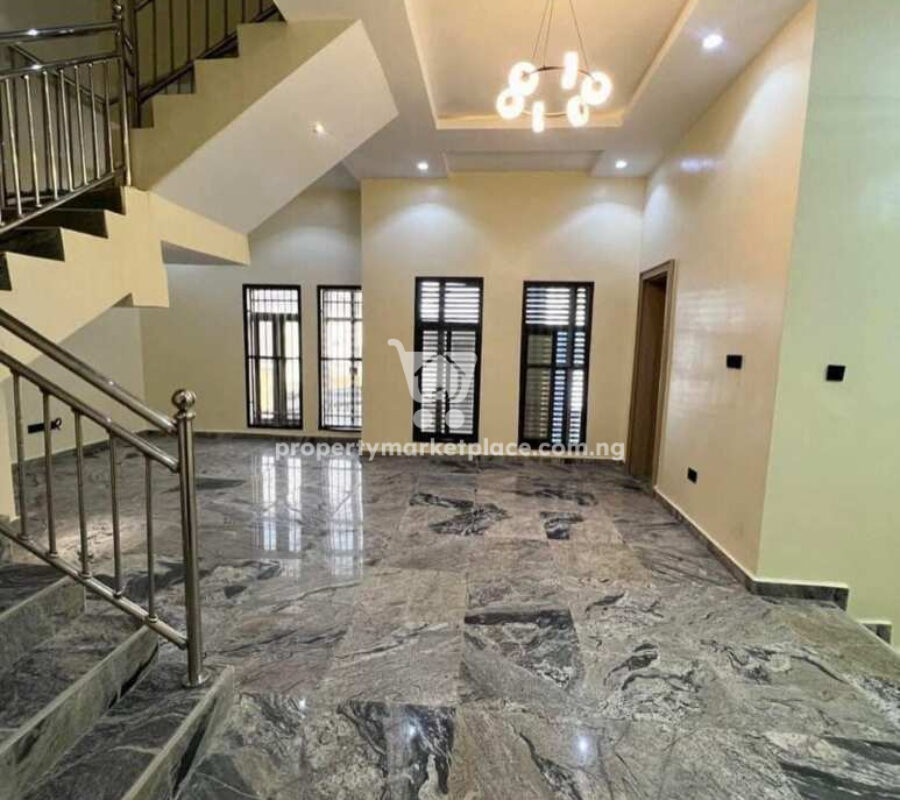 5 bedroom detached duplex & Bq with open rooftop
